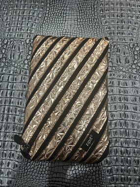 Ziploc Metallic Gold Quilted Travel Pouch - BRAND NEW